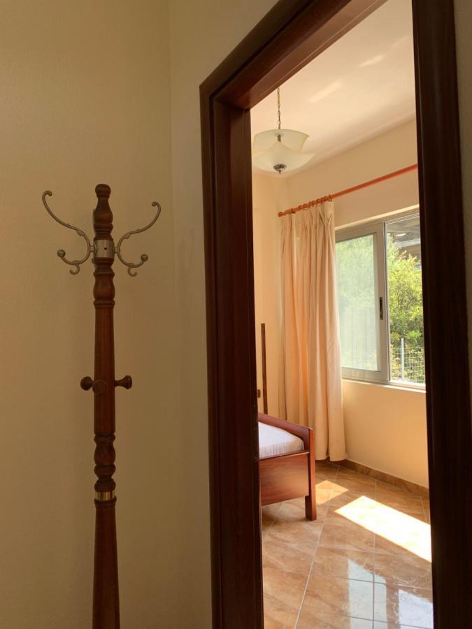 The First Hotel Saranda Exterior photo
